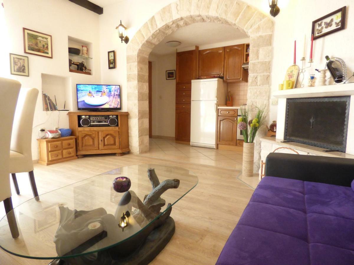 Apartments Rustica Μακάρσκα Εξωτερικό φωτογραφία