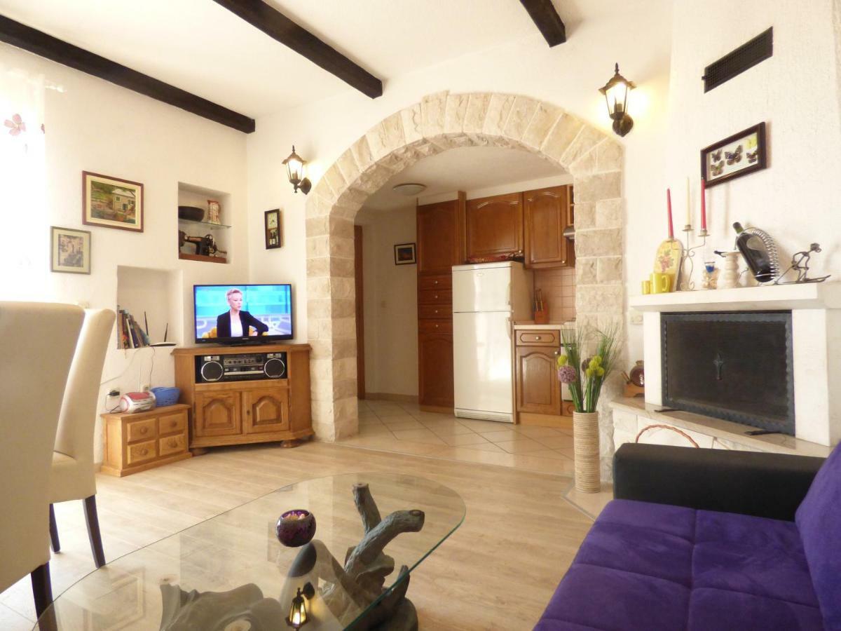 Apartments Rustica Μακάρσκα Εξωτερικό φωτογραφία