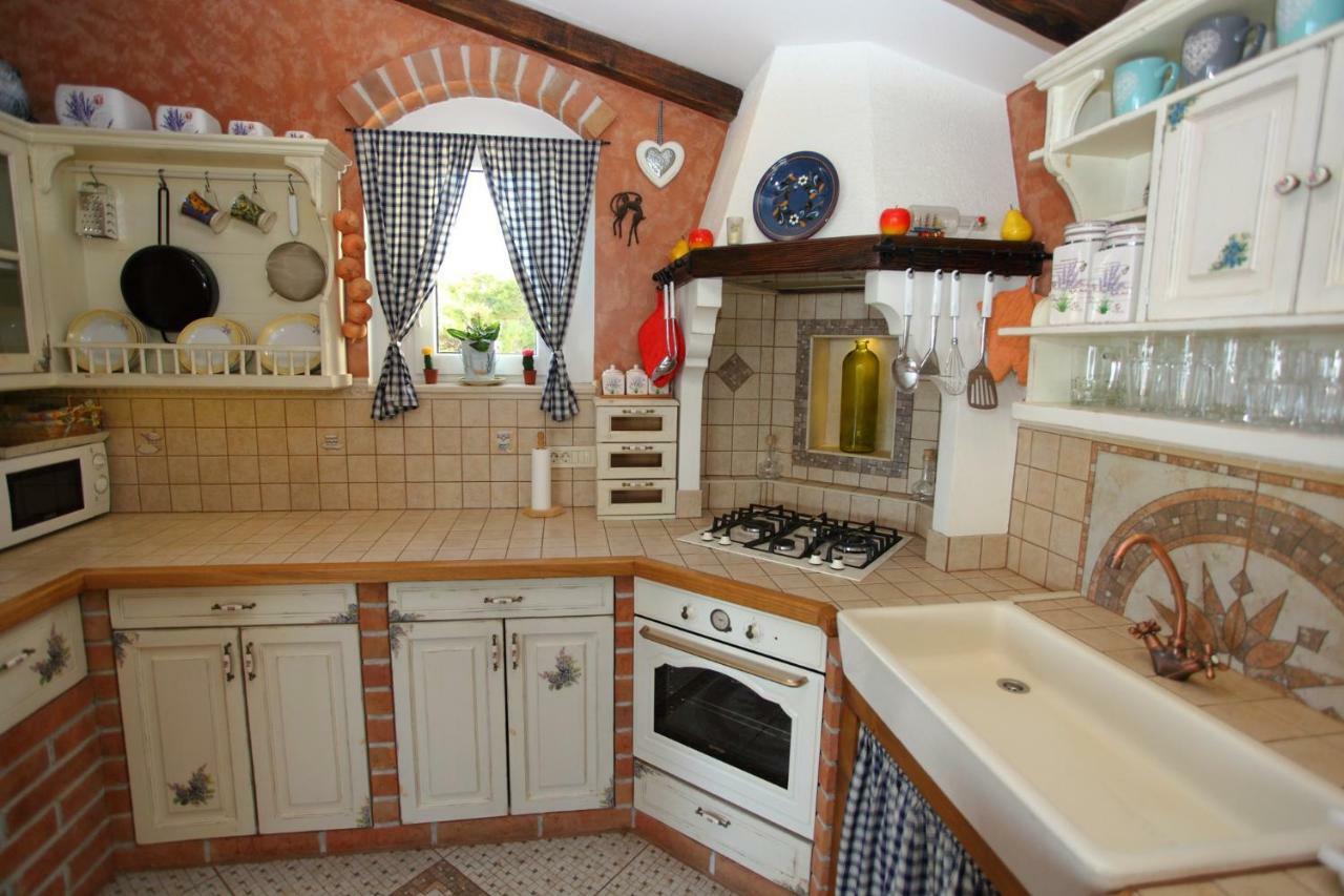 Apartments Rustica Μακάρσκα Εξωτερικό φωτογραφία